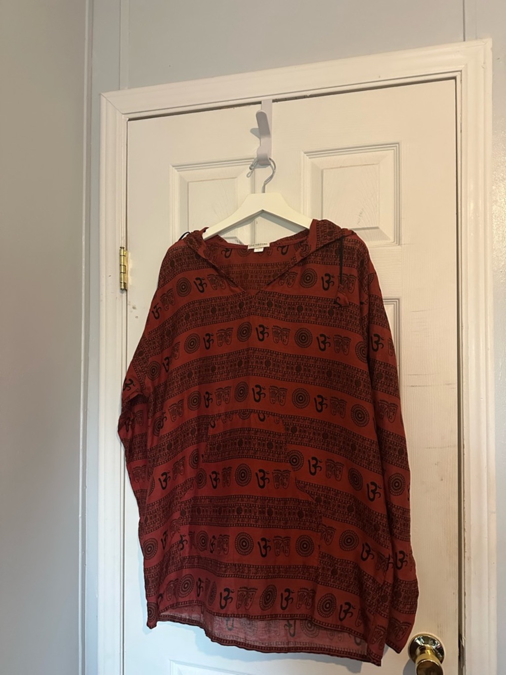 Earthbound Trading Co. Boho Om Print Hooded‎ Tunic – Red/Black – Size L